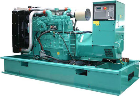 老城镇180kw康明斯柴油发电机组图片 老城镇180kw康明斯柴油发电机组图片