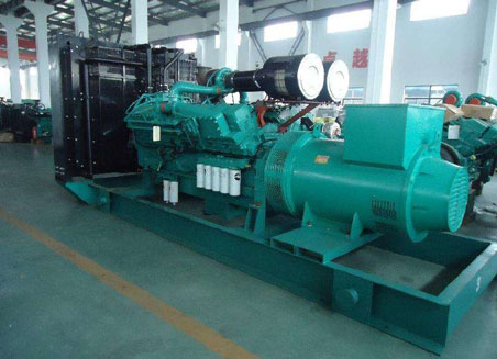 老城镇800kw康明斯柴油发电机组图片 老城镇800kw康明斯柴油发电机组图片